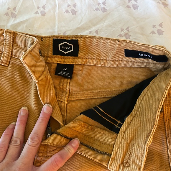 **deodorant for length reference** - Picture 2 of 3